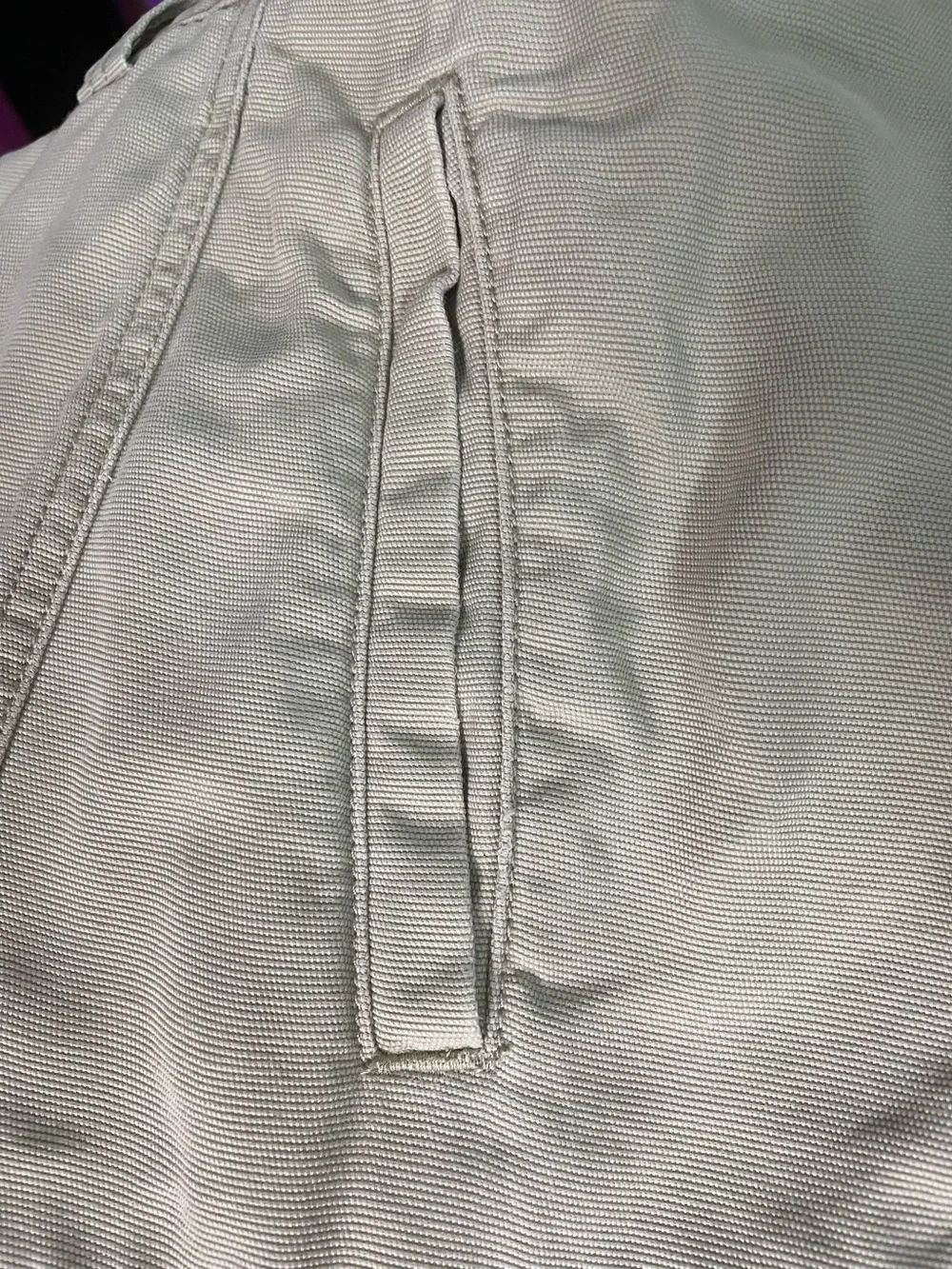 Tommy Bahama Men's Relax Cargo Shorts in Light Beige Khaki Tencel
